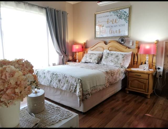 5 BEDROOM HOUSE FOR SALE IN FALCON RIDGE